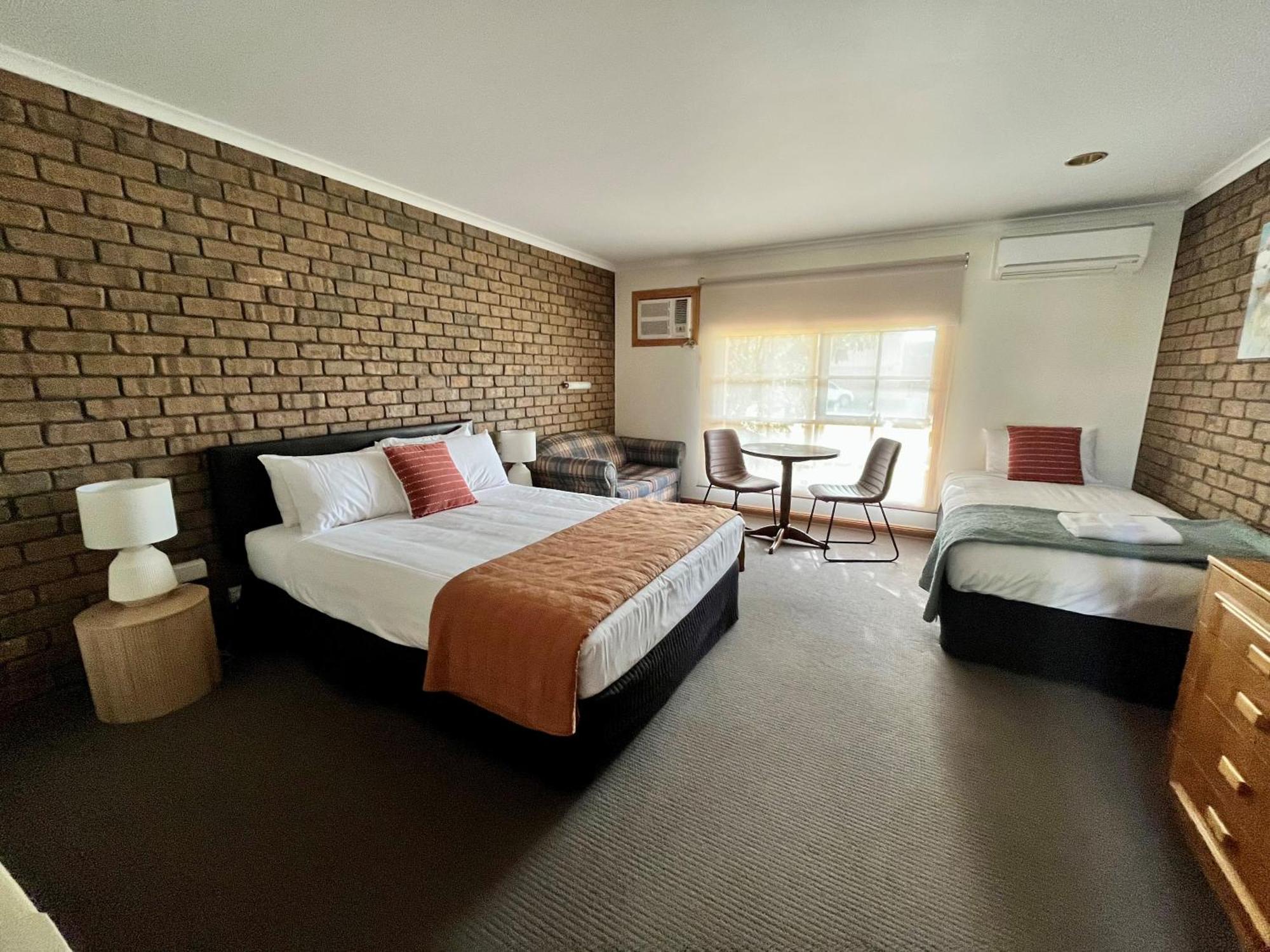 City Colonial Motor Inn ミルデューラ エクステリア 写真